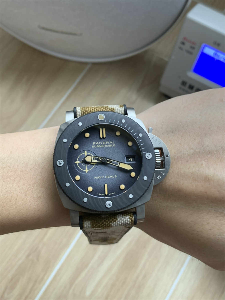 VSF Panerai PAM1669 – 47mm Submersible Navy SEALs Limited Edition Replica - clean factory product image 2