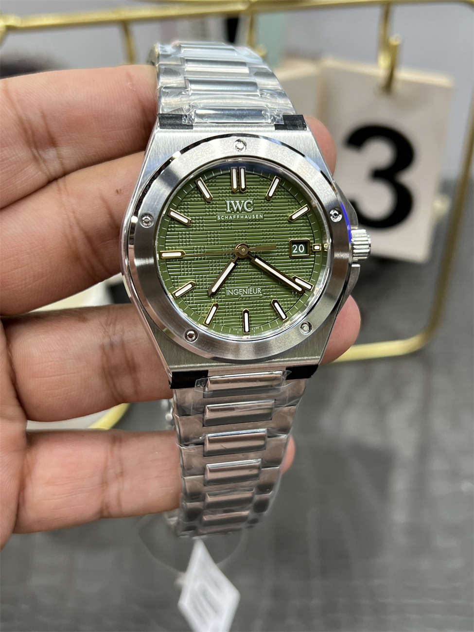 V7 Factory IWC Ingenieur Replica – 40mm Green Dial (10.8mm Thin) - clean factory product image 7