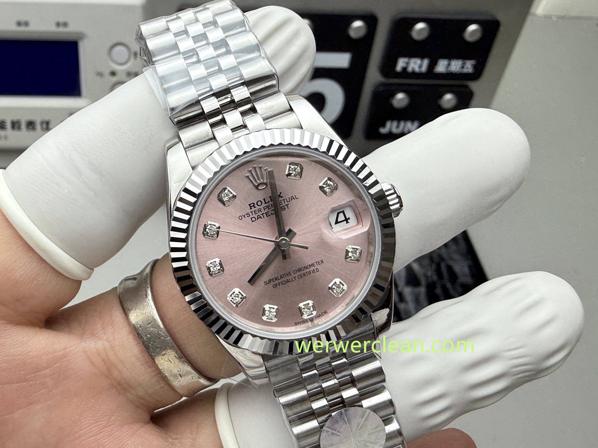 A+ Factory Rolex Datejust 31 m278274-0032 Pink Diamond Dial 31mm Fluted Bezel Automatic Ladies Watch - clean factory product image 3