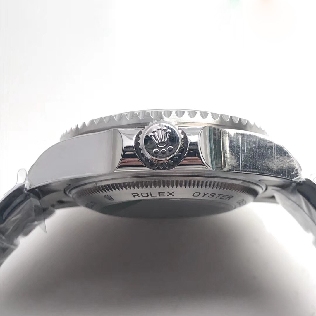 Replica Rolex Deepsea 116660 V7 Stainless Steel D-Blue Dial - View 7