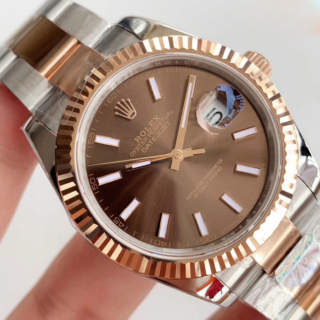 Replica Rolex Datejust 41mm 126331 Chocolate Index Oyster - View 3
