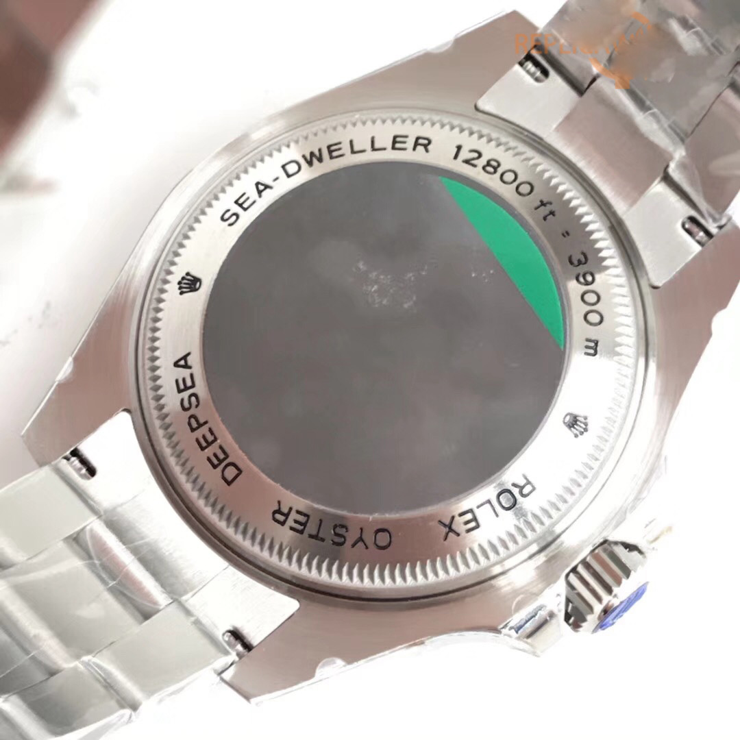 Replica Rolex Sea-Dweller 126600 N 2018 V5S Stainless Steel Black Dial - View 6