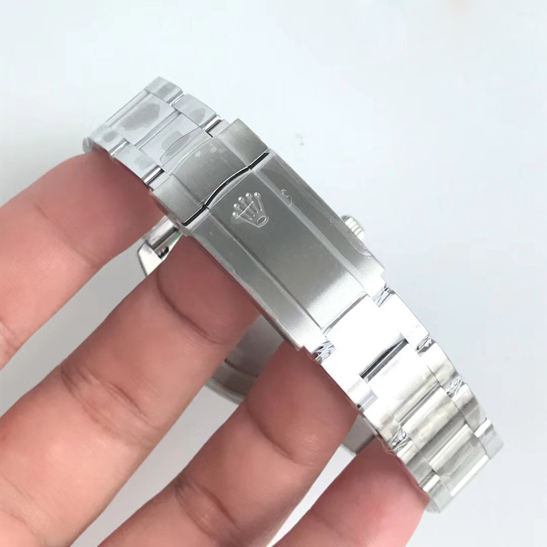 Replica Rolex Oyster Perpetual 39 114300 AR Stainless Steel - View 8