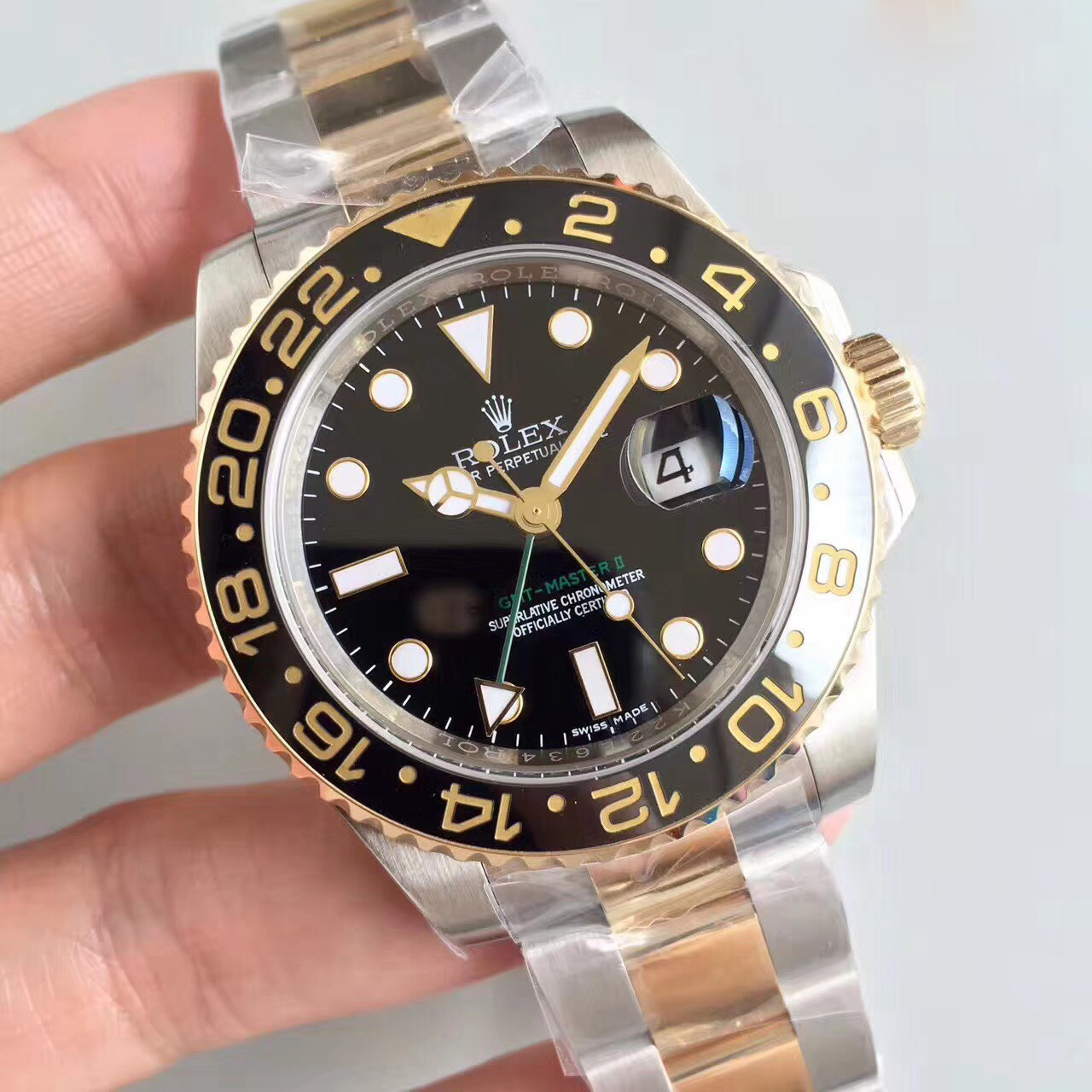 Replica Rolex GMT-Master II 116713LN 2018 V7S 24K Yellow Gold Wrapped & Stainless Steel Black - View 2