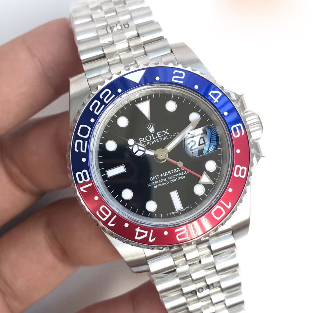 Replica Rolex GMT-Master II 126710BLRO 2018 GM Stainless Steel - View 2