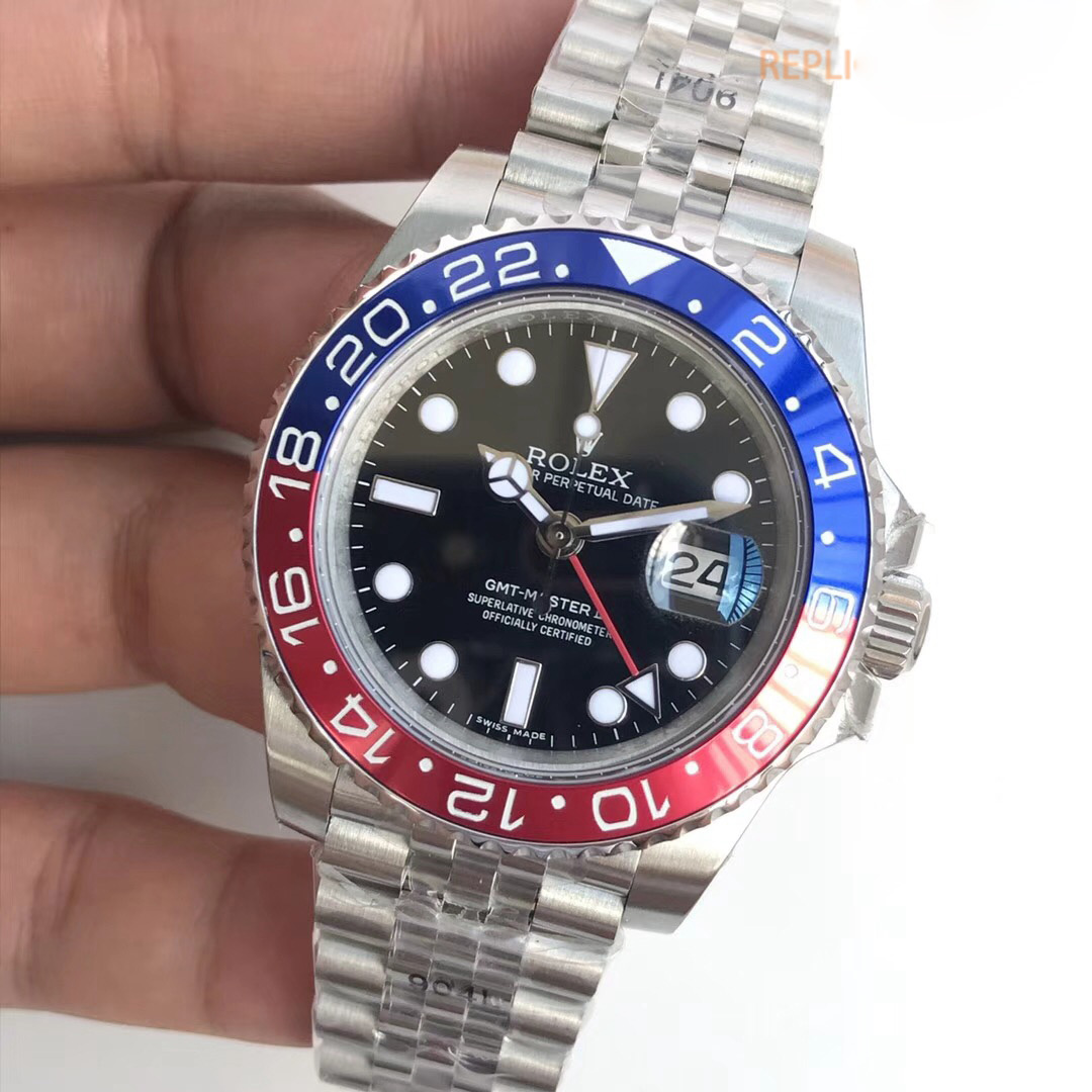 Replica Rolex GMT-Master II 126710BLRO 2018 GM Stainless Steel - View 3