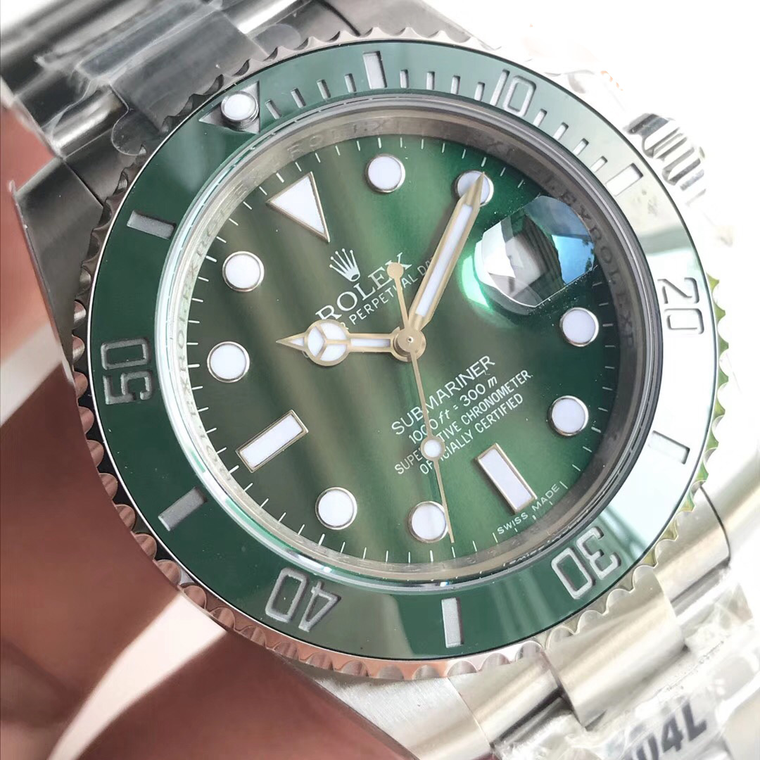 Replica Rolex Submariner Date 116610LV 2018 N V9S Stainless Steel - View 4