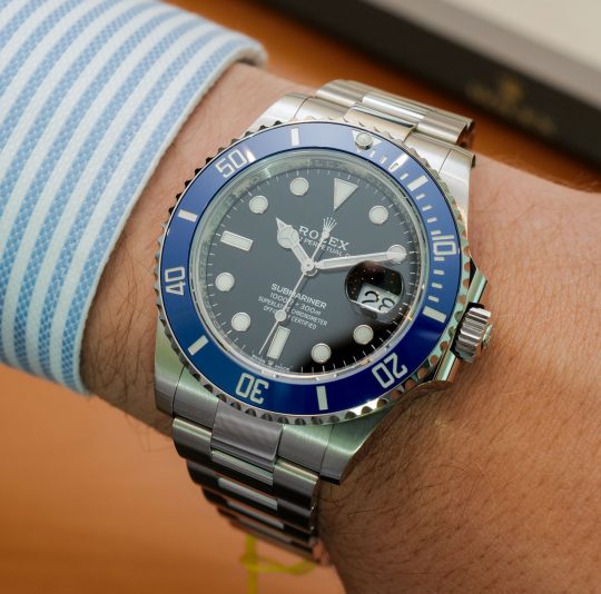 Replica Rolex Submariner Date 126619LB Black - View 4