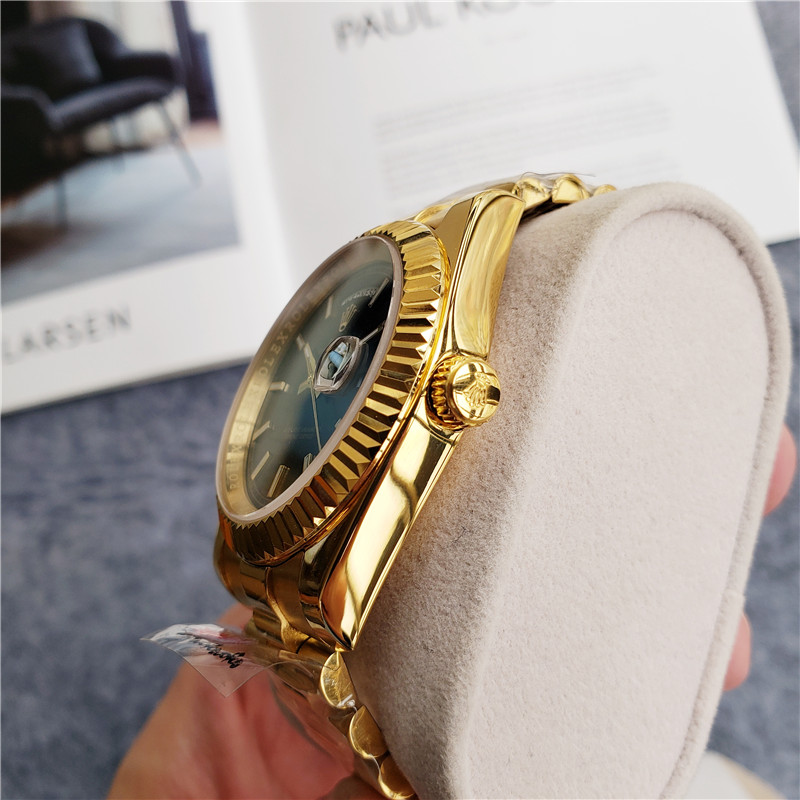 Replica Rolex Sky-Dweller 326139-42 MM - View 2