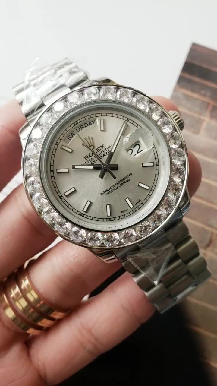 Replica Rolex Pearlmaster 80359-29 MM - View 2