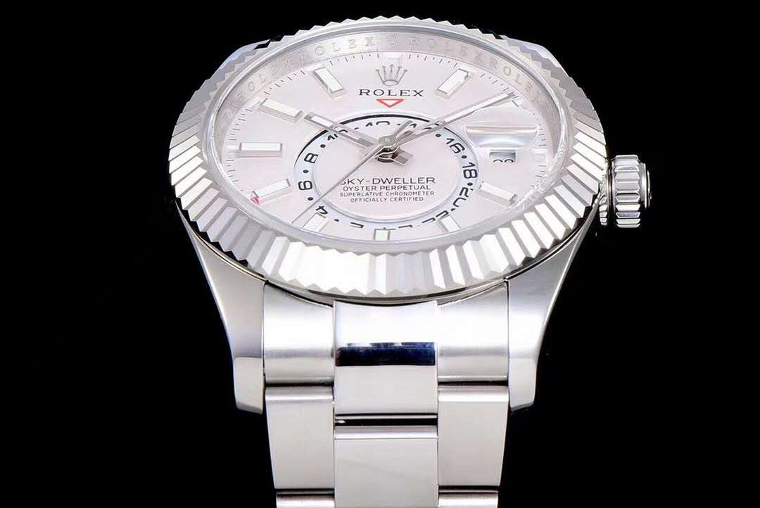 Replica Rolex Sky ?C Dweller | RLX 235 - View 1