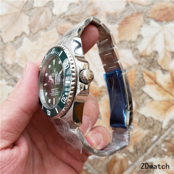 Replica Rolex Submariner Green | RLX 12 - View 4