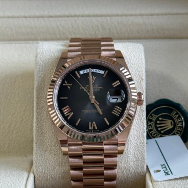 Rolex Day-Date 228235 Smoke Ombre Black Dial product image 3
