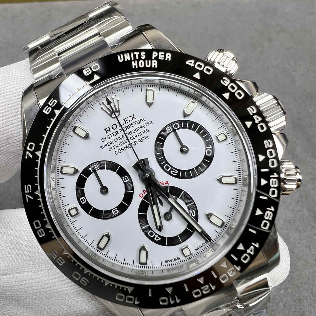 Clean Rolex Daytona 116500 4130 Panda Dial Replica – 40mm 904L Steel | Super Clone Chronograph - clean factory product image 4
