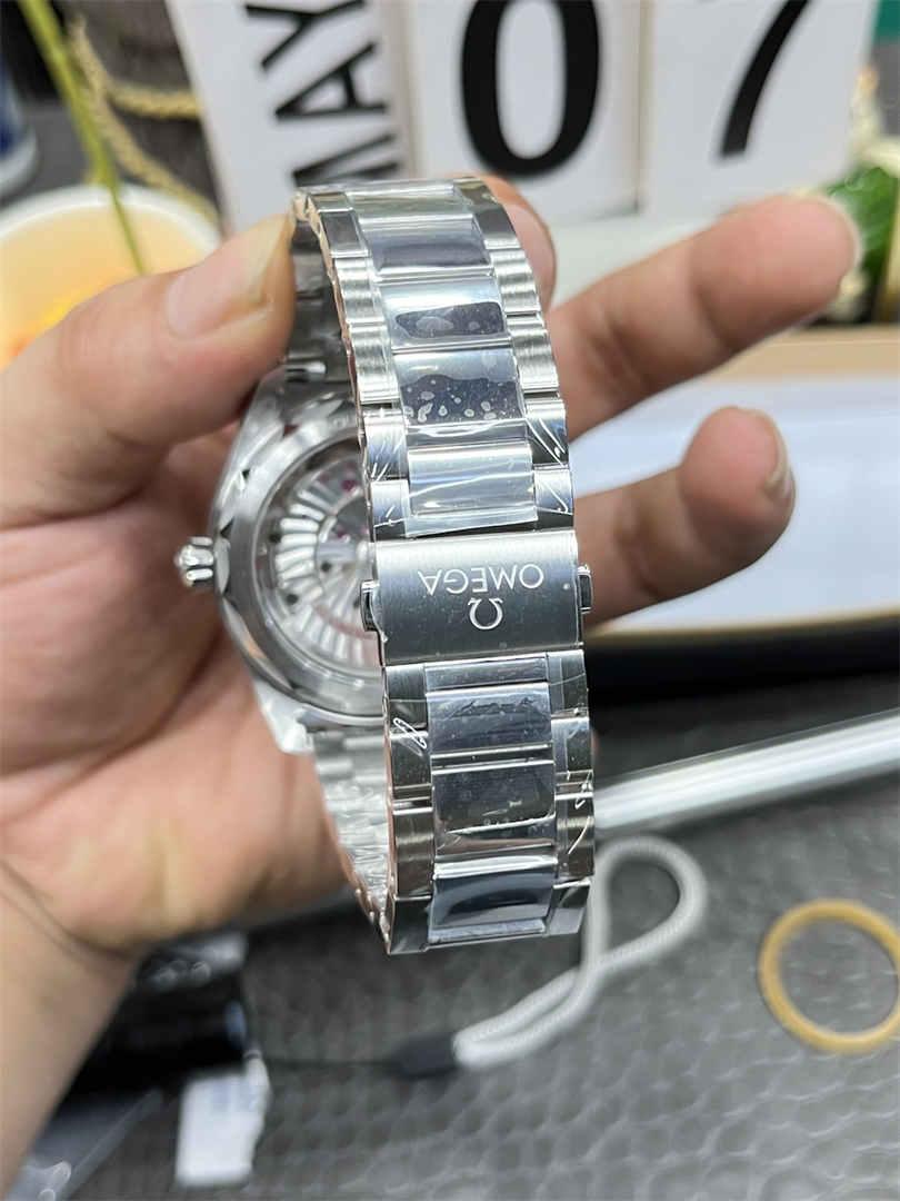 VSF Omega Aqua Terra Replica – Premium Seamaster AT Super Clone 1:1 Luxury Watch - clean factory product image 2