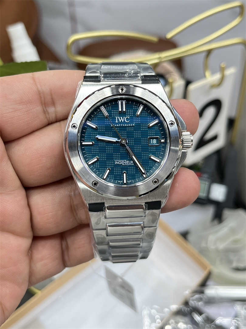IWC Ingenieur Replica Blue Dial Watch – 40mm V7 Factory Automatic - clean factory product image