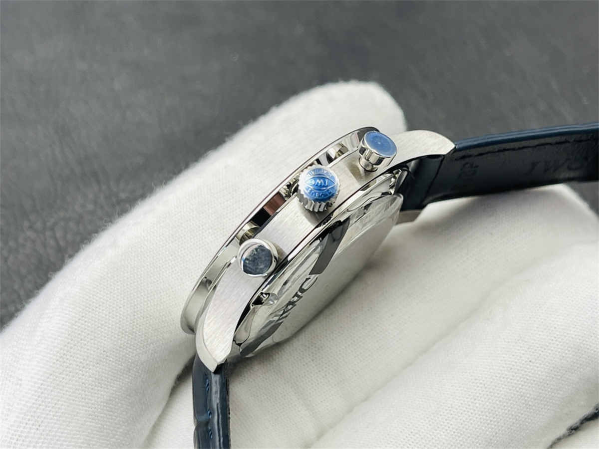 IWC IW371445 Portugieser Chronograph – Classic 40.9mm Automatic Luxury Timepiece - clean factory product image 4