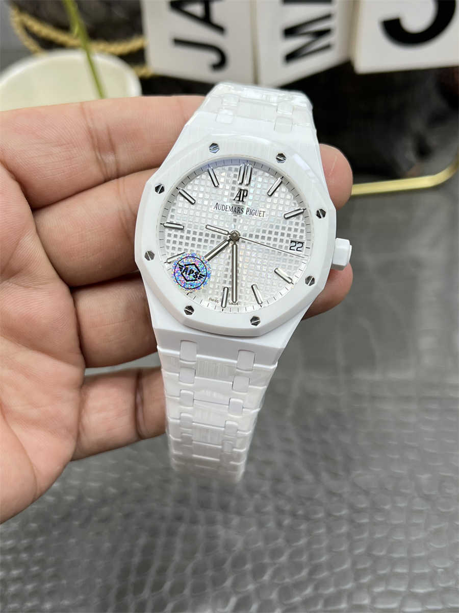 Audemars Piguet 15500 Replica White Ceramic Mod by APS Factory – Full Custom Edition Review (2025) - clean factory product image 2