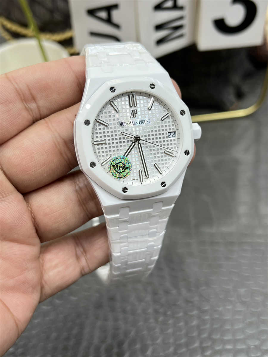 Audemars Piguet 15500 Replica White Ceramic Mod by APS Factory – Full Custom Edition Review (2025) - clean factory product image 3