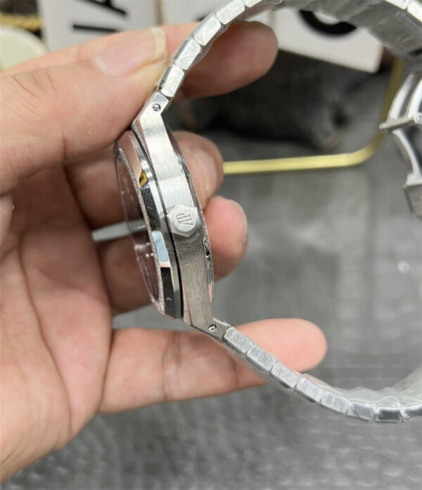 APS Factory Audemars Piguet 15500 Replica Frosted Gold – 41mm Blue Dial Mod with Cal.4302 Integrated Movement - clean factory product image 15