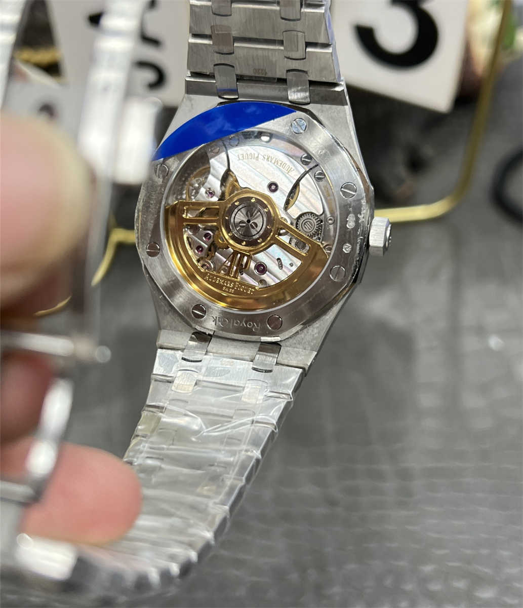 APS Factory Audemars Piguet 15500 Replica Frosted Gold – 41mm Blue Dial Mod with Cal.4302 Integrated Movement - clean factory product image 6