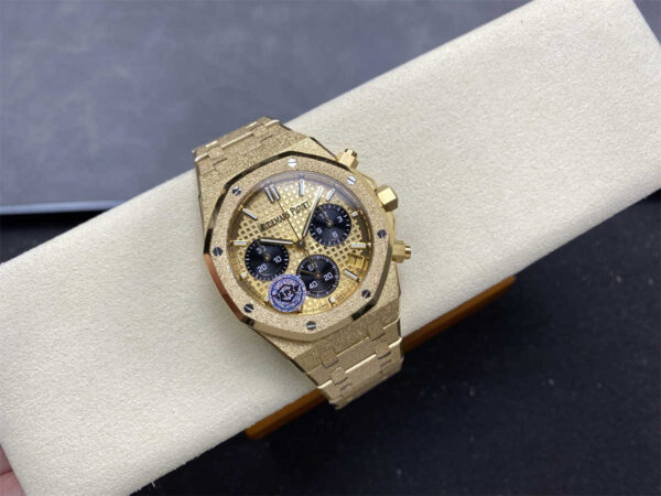 Audemars Piguet 26240 Replica – APS Frosted Gold Royal Oak Chronograph - clean factory product image 15