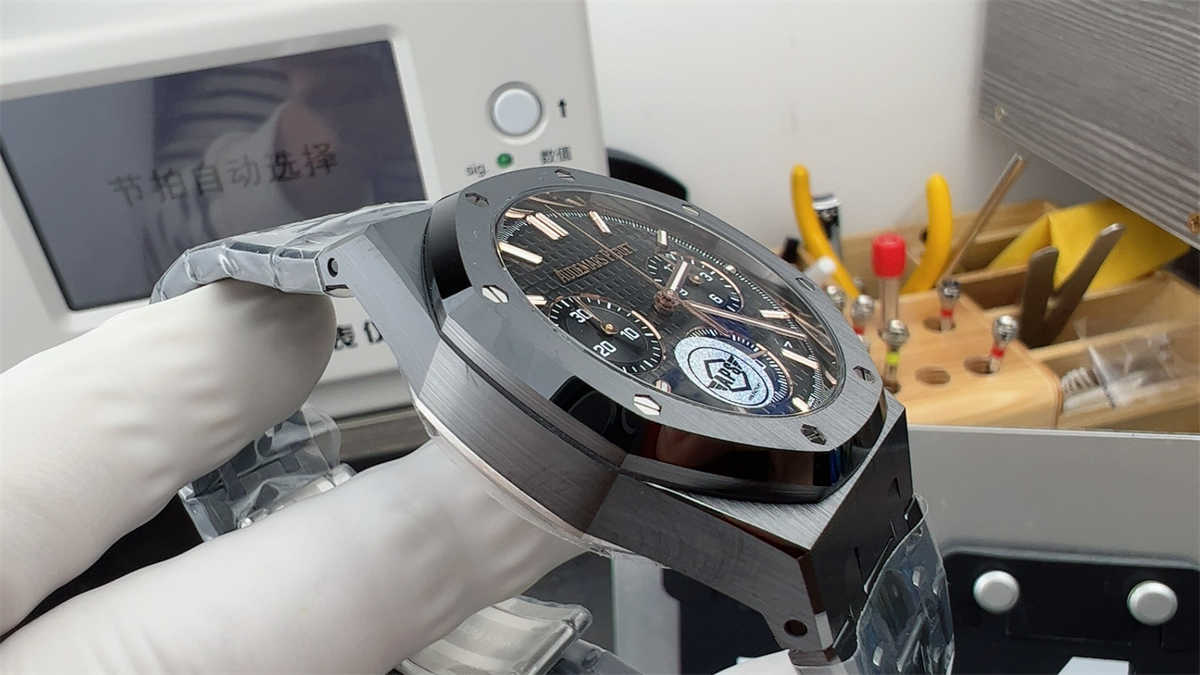 APS Factory Audemars Piguet 26240 Ceramic Replica – Premium Full Ceramic Chronograph (2025 Edition) - clean factory product image 4