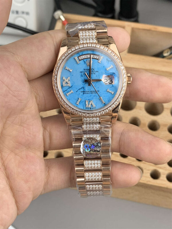 Rolex Day-Date 36 Replica – Ladies Everose Gold President Watch - clean factory product image 12