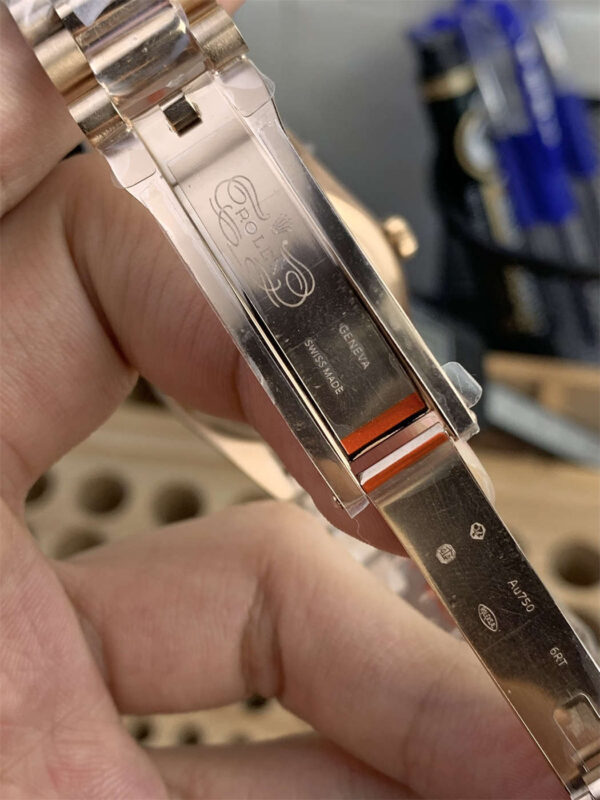 Rolex Day-Date 36 Gold Replica – Everose Gold President Watch with 3255 Clone Movement - clean factory product image 13