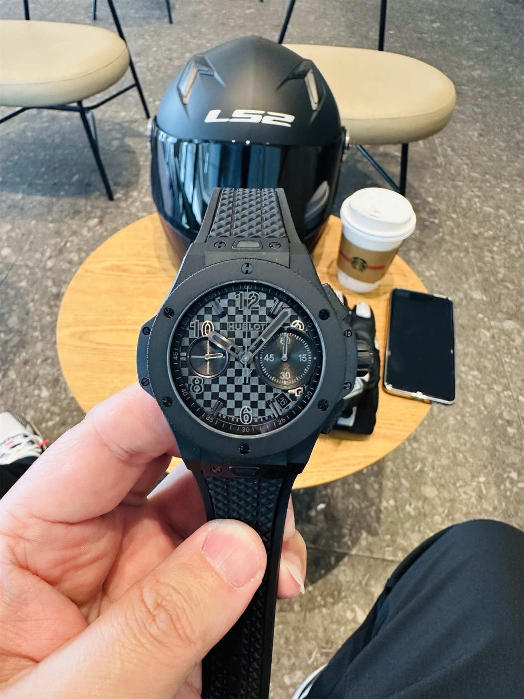 Hublot Big Bang Unico Replica Black Magic Ceramic (43mm) – HUB1280 Clone - clean factory product image