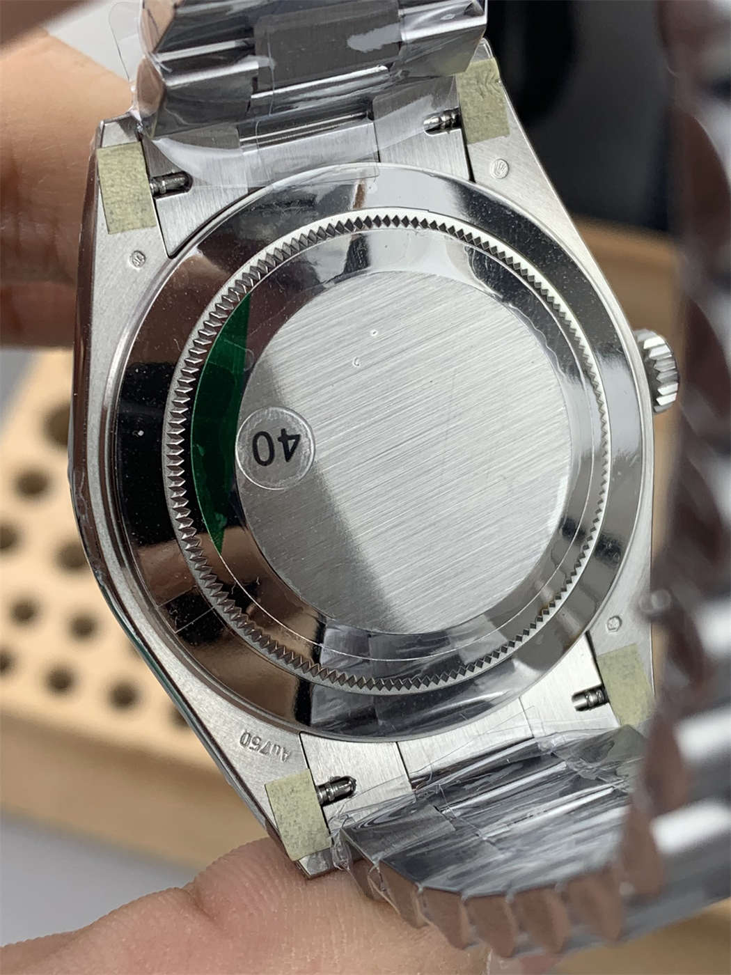 VSF Tungsten Day-Date 40 White Roman – 228239 White Gold (182g Weighted) - clean factory product image 4