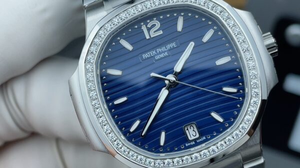 Patek Nautilus 7118 Diamond Replica – Blue Dial Luxury Ladies Nautilus - clean factory product image 14