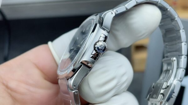 Patek Nautilus 7118 Diamond Replica – Blue Dial Luxury Ladies Nautilus - clean factory product image 16