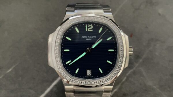 Patek Nautilus 7118 Diamond Replica – Blue Dial Luxury Ladies Nautilus - clean factory product image 18