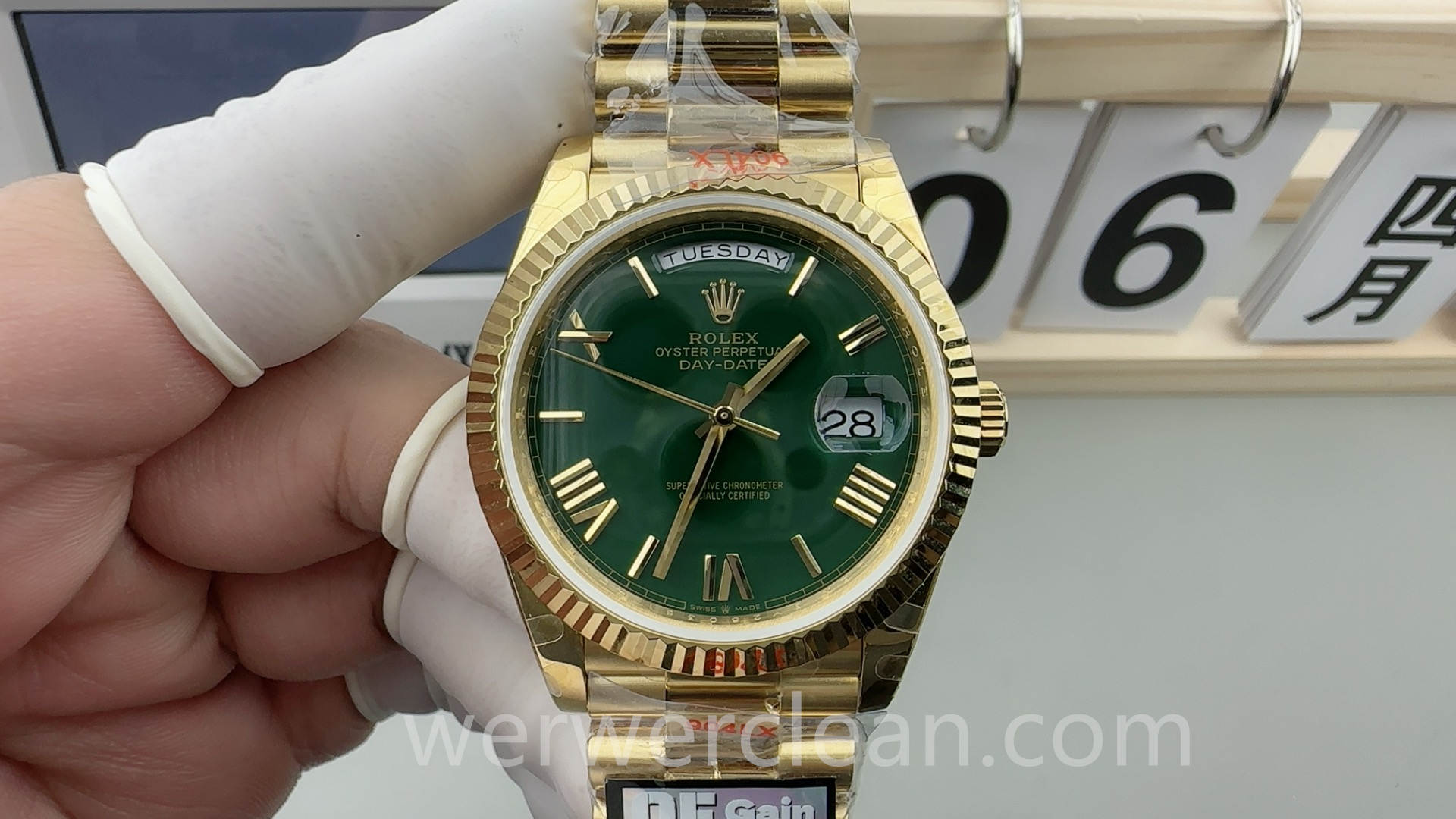 QF Factory Rolex Day-Date 40 m228238-0061 Casino Green Dial 187g Heavy Weighted Edition 18K Gold Plated 40mm Automatic Watch - clean factory product image