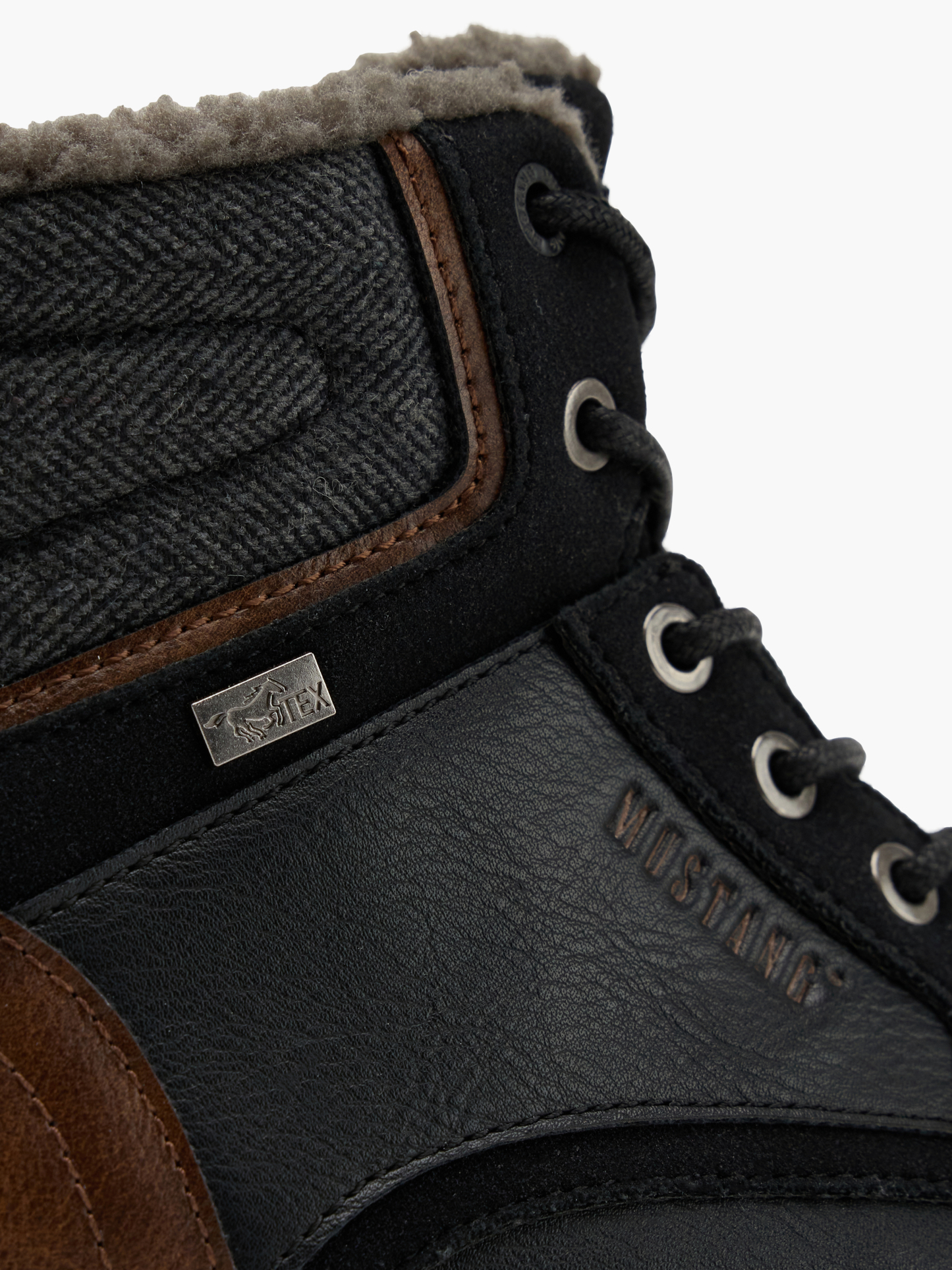 MUSTANG Schnürboots – Schwarz