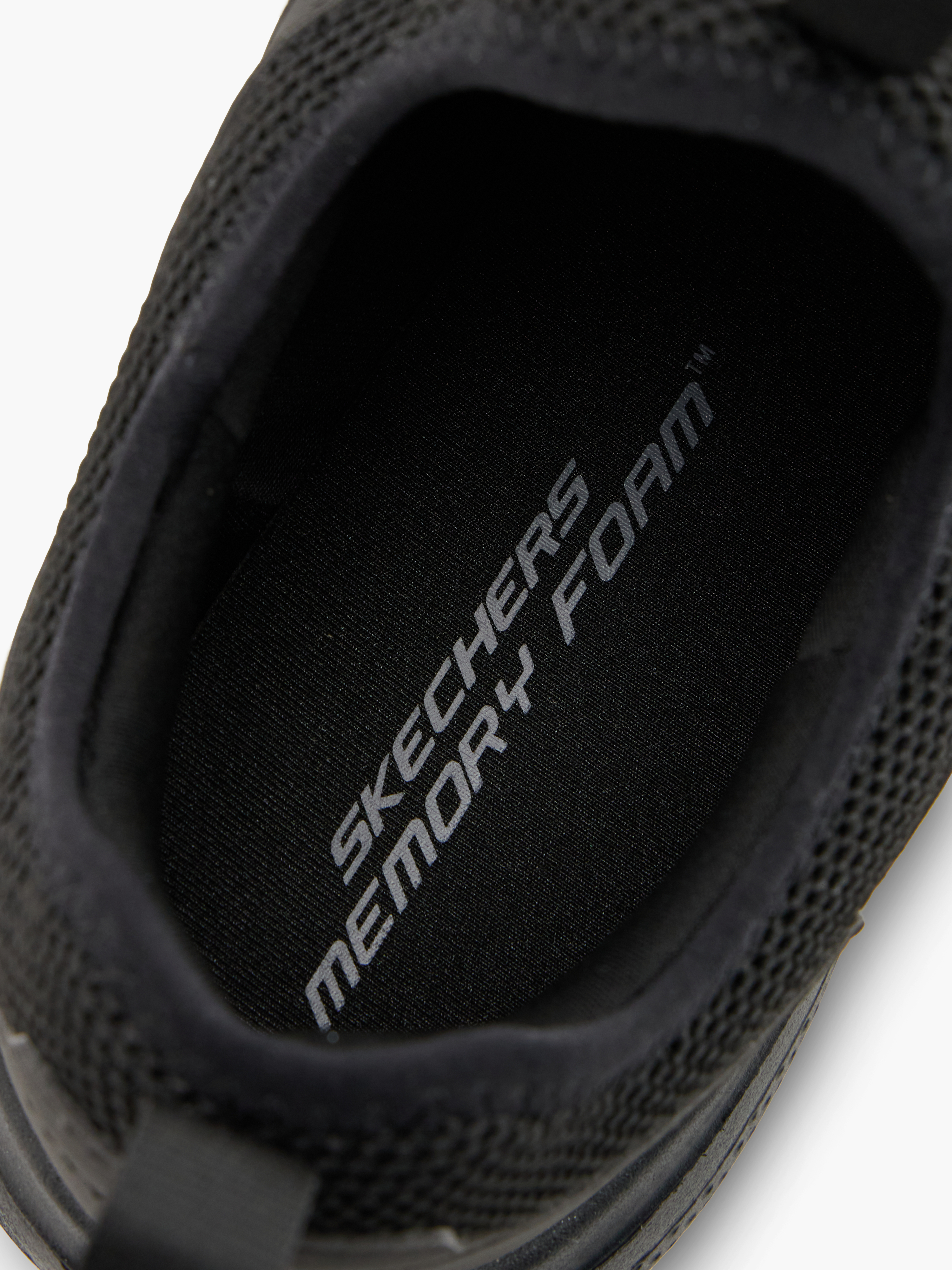 Skechers GENO Slip-Ons – Schwarz
