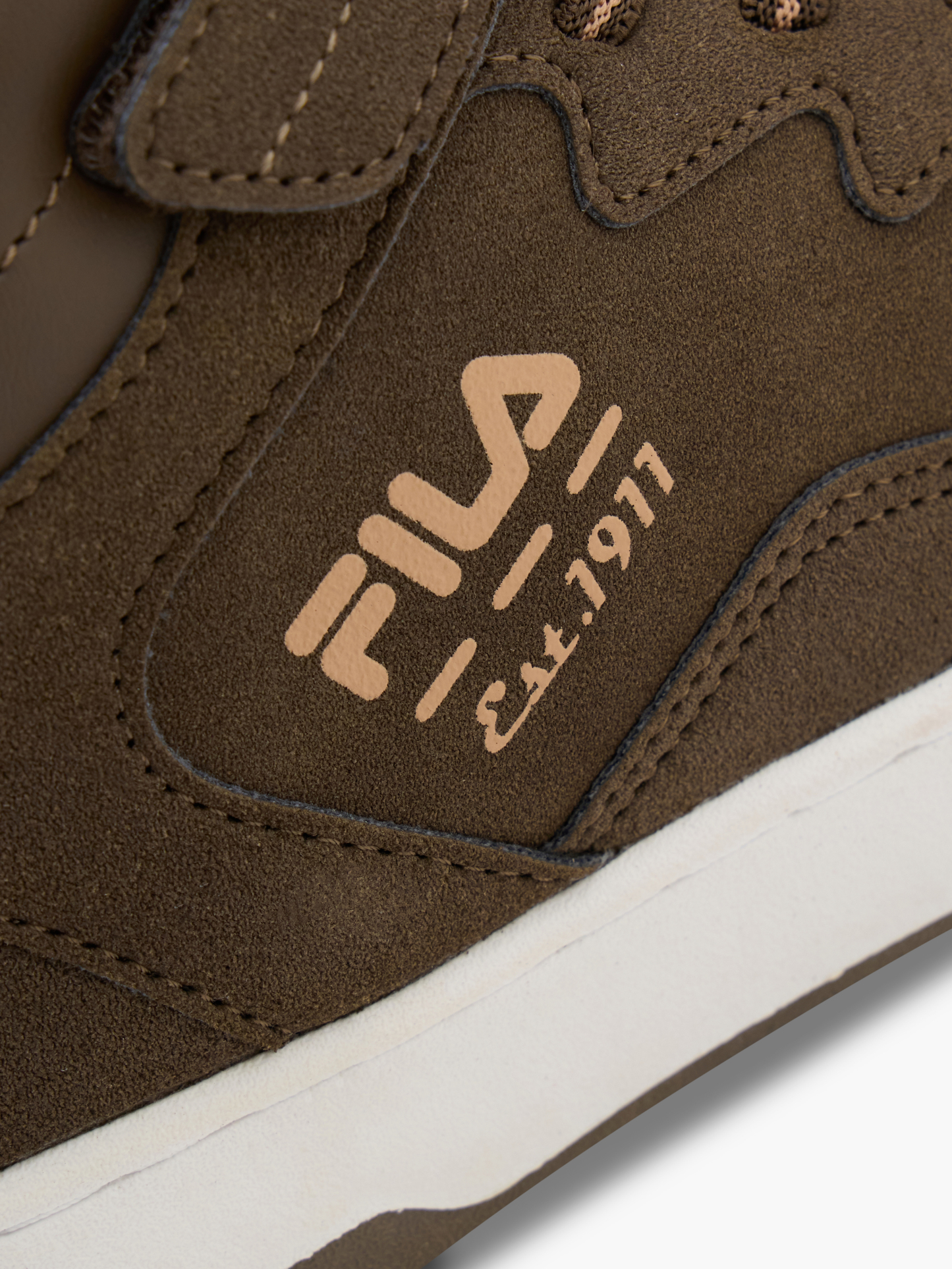 FILA Hoher Sneaker – Braun