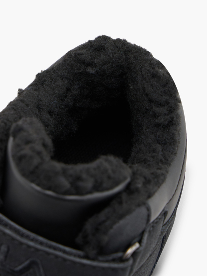 FILA Hoher Sneaker – Schwarz