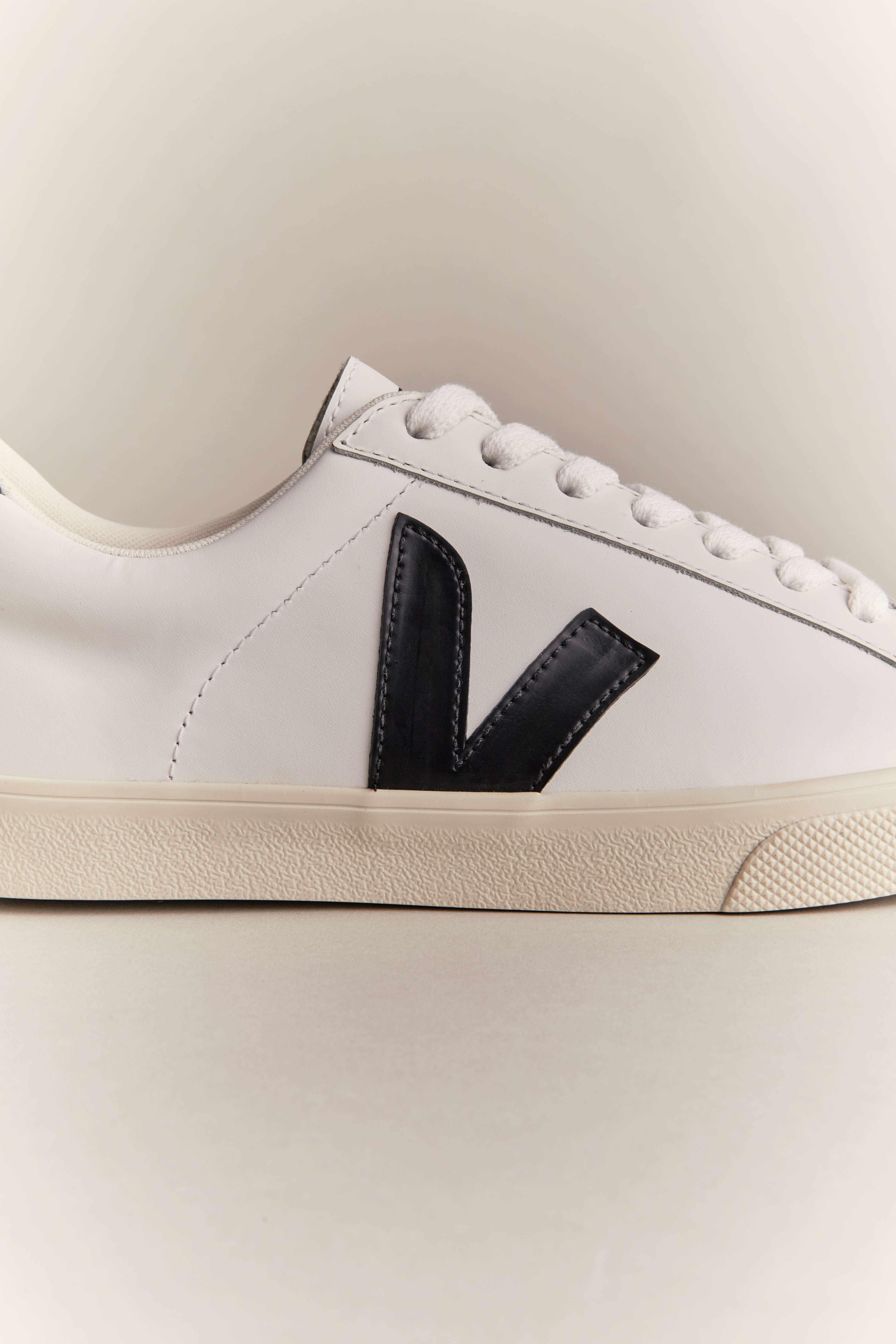 ESPLAR LEATHER WHITE BLACK