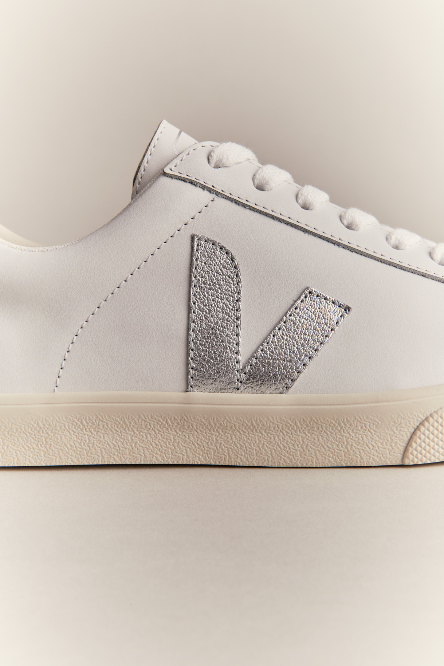 ESPLAR LEATHER WHITE SILVER