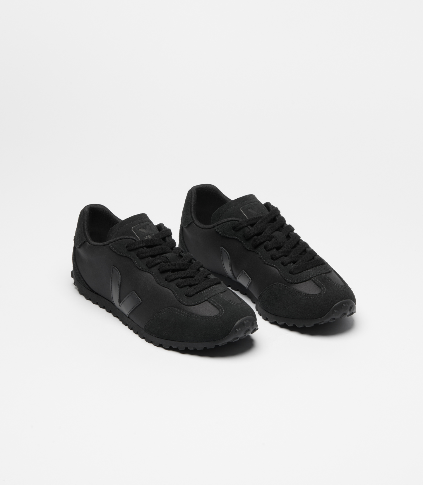 GT NOLYN FULL BLACK