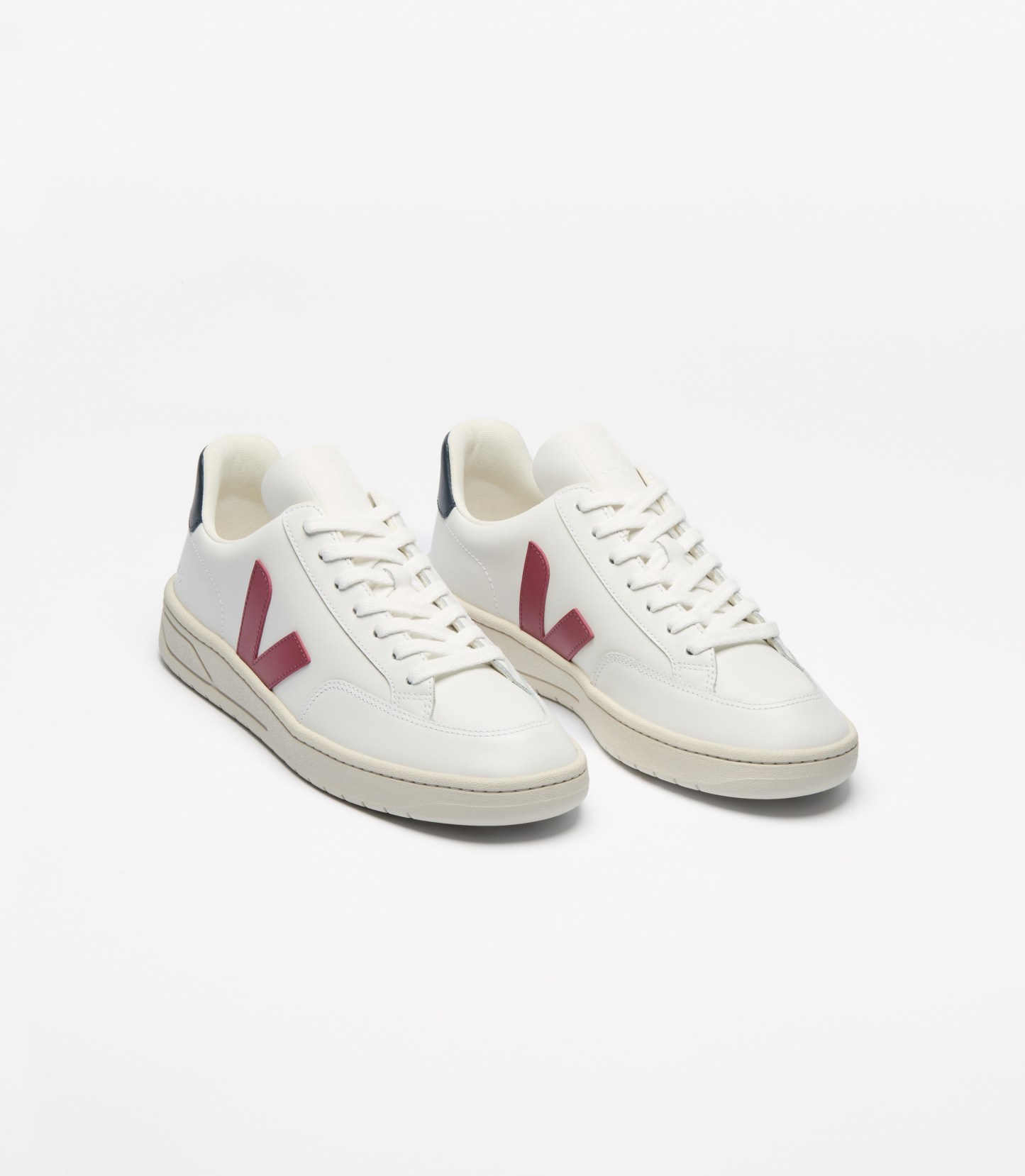 V-12 LEATHER WHITE MARSALA NAUTICO
