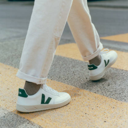 V-12 LEATHER WHITE CYPRUS