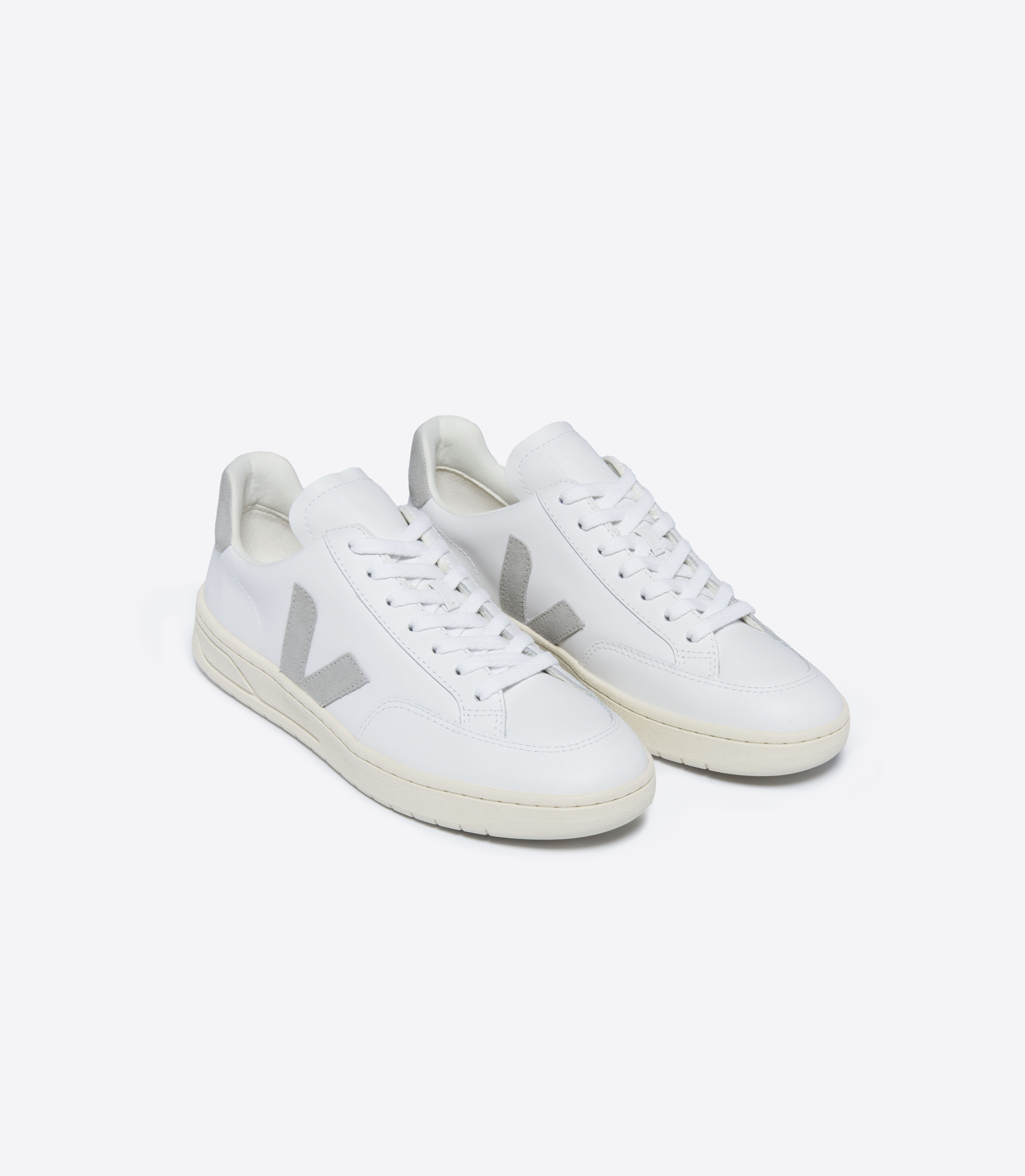V-12 LEATHER WHITE LIGHT GREY