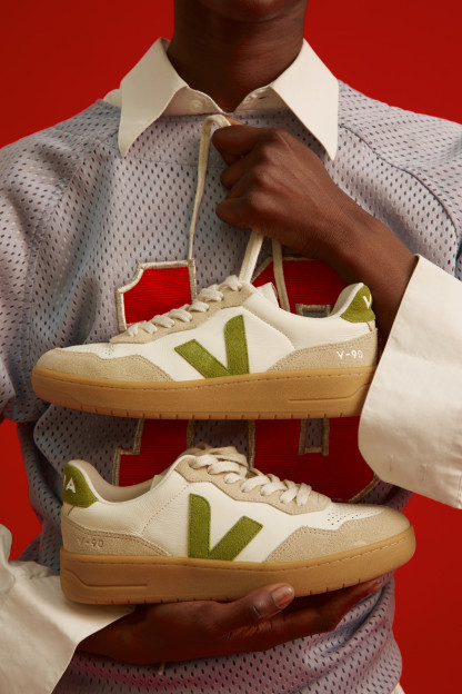 V-90 LEATHER PURE KIWI ALMOND NATURAL