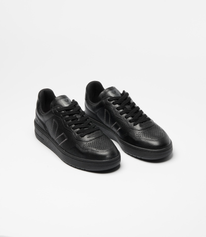 V-90 GRAINED OILED LEATHER FULL BLACK