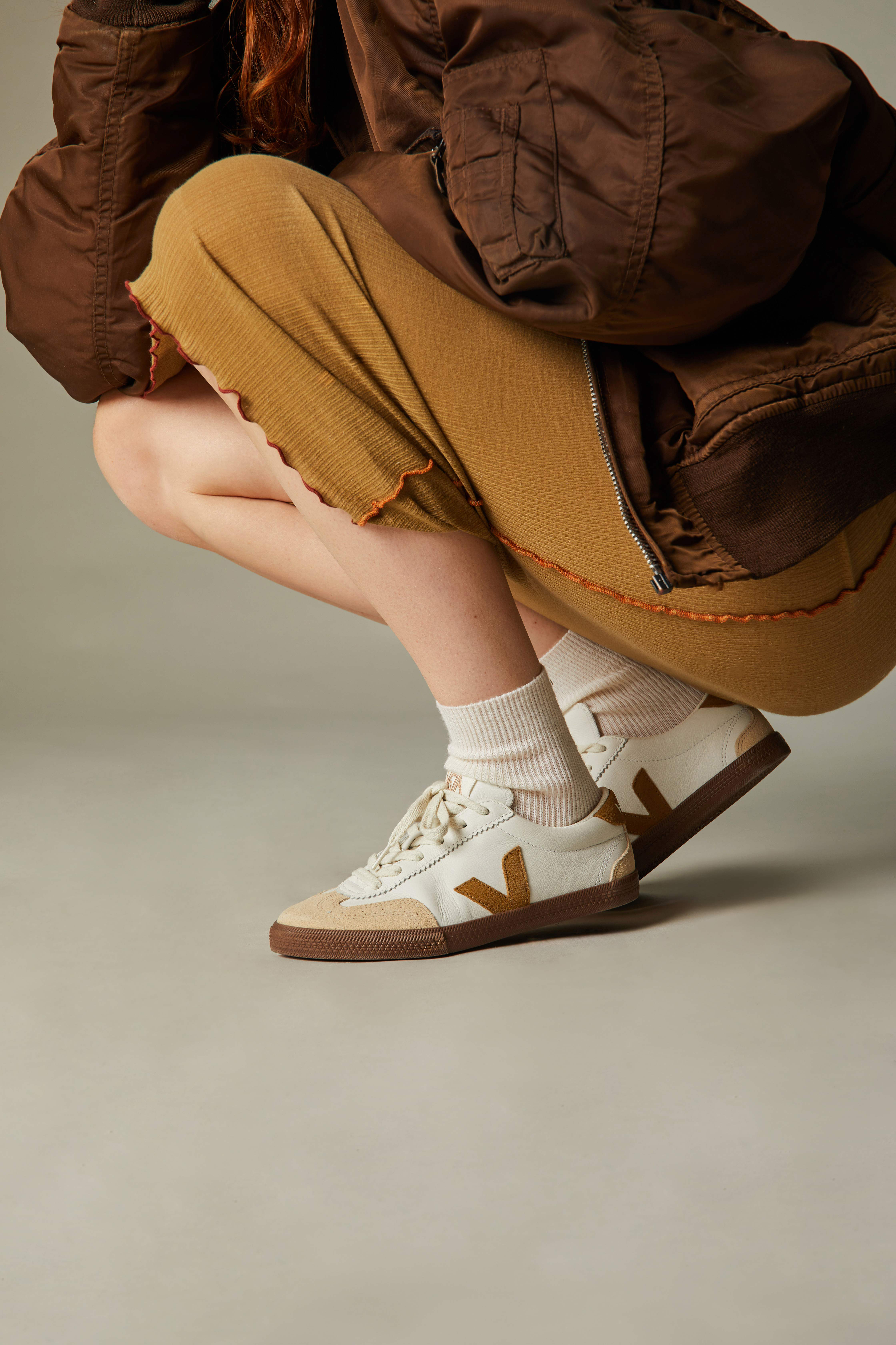 VOLLEY LEATHER WHITE TENT BARK