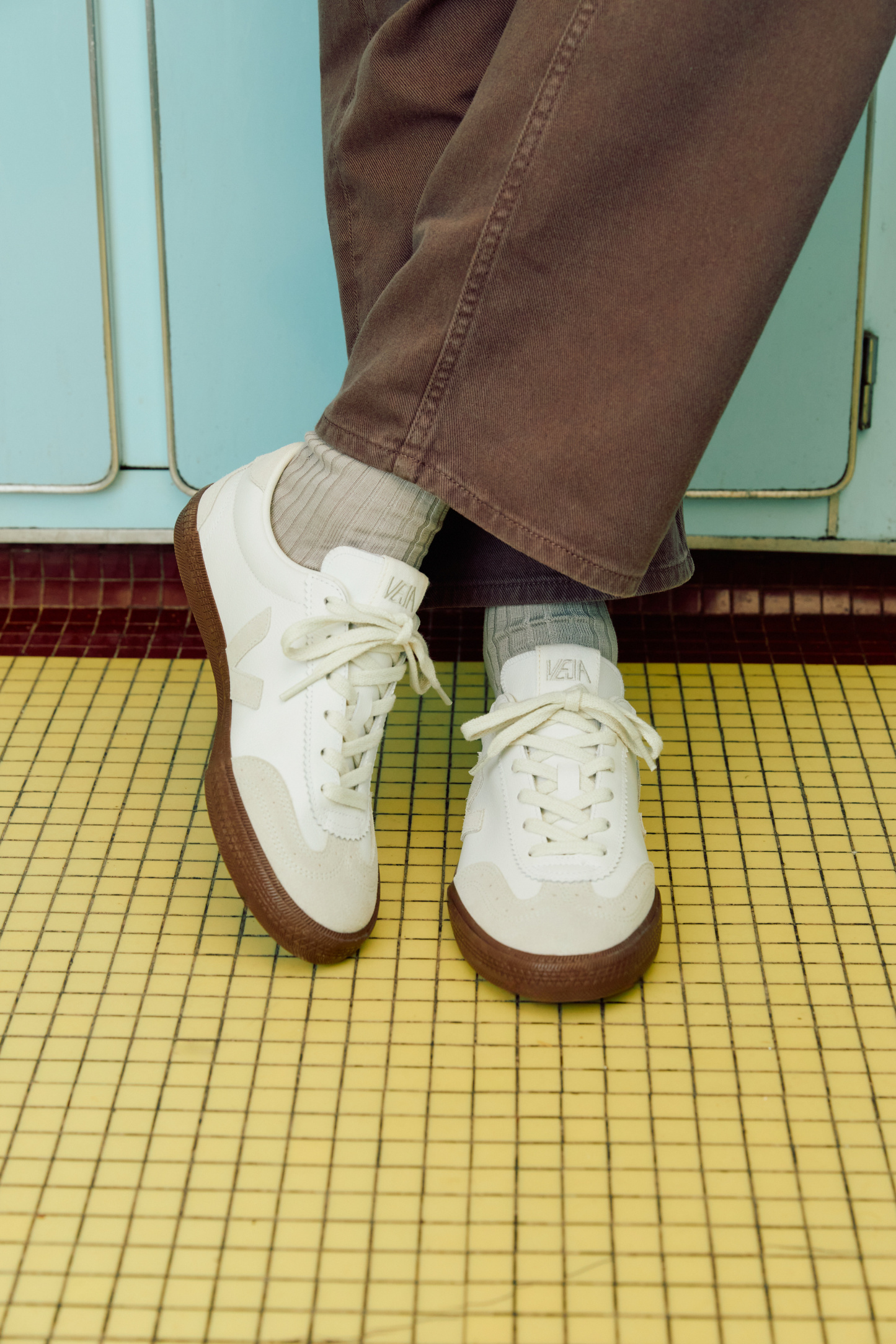 VOLLEY LEATHER WHITE NATURAL BARK
