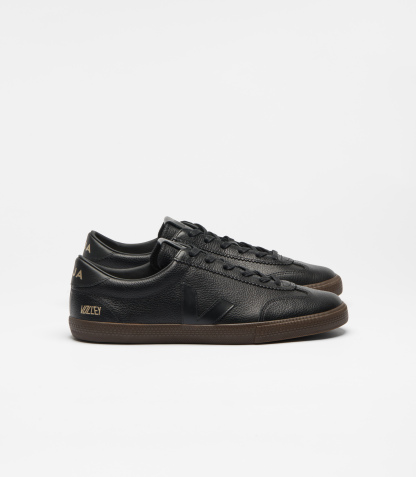 VOLLEY SIGNATURE GRAINED OILED LEATHER BLACK EAGLE